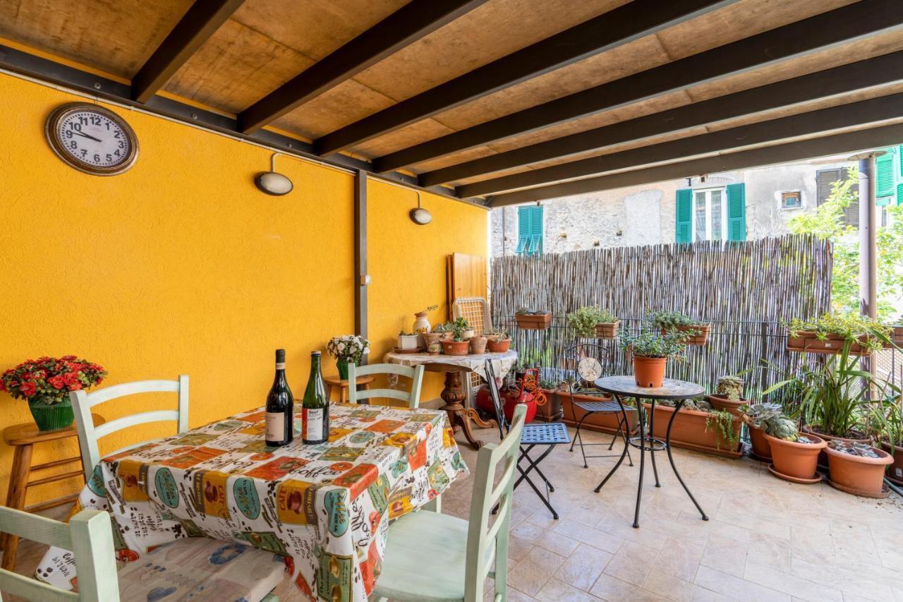 Agriturismo Il Vecchio Mulino Terzorio Екстериор снимка